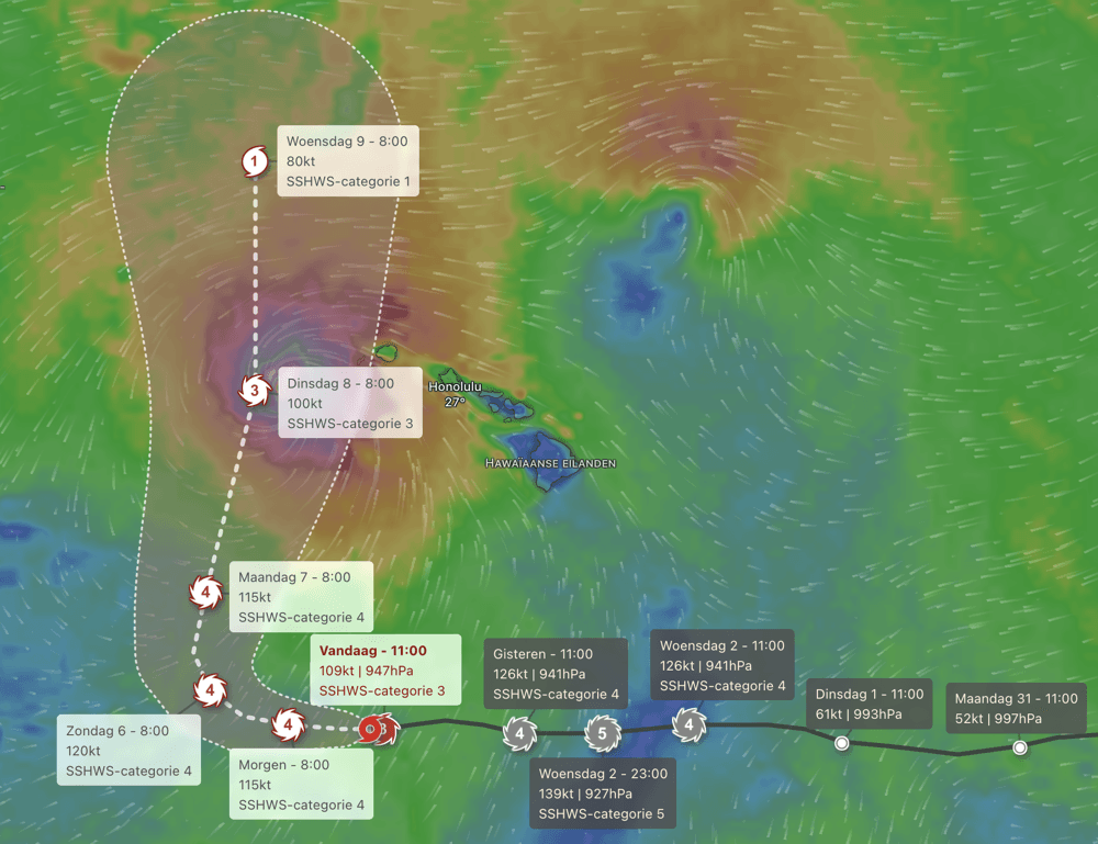 Hierboven zie de de verwachting van de kracht en het pad van Lowell. De zgn. cone geeft de onzekerheid van het pad aan. bron: Windy
