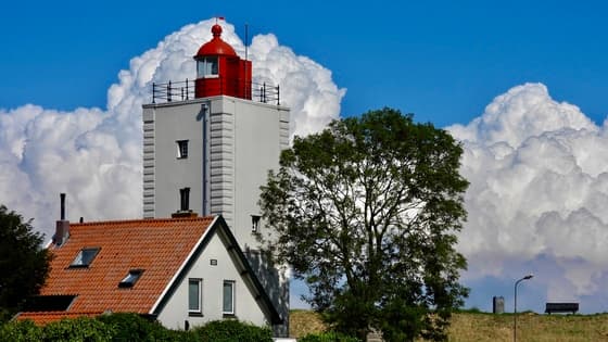 Stapelwolken IJsselmeer 