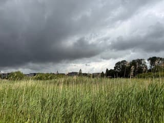 Donkere wolken 