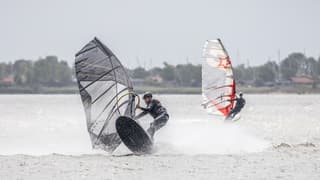 Windsurfen op het Lauwersmeer 