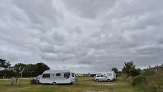 Veel bewolking op de camping