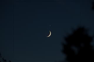 Maan ontmoet venus