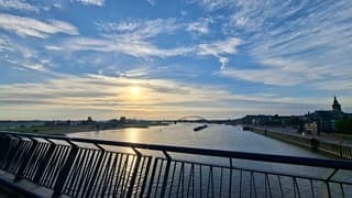 Nog een waterig zonnetje....