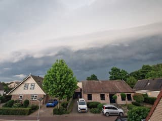 Aankomende onweersbui vanuit antwerpen
