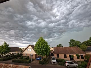 Onweerswolk boven Rilland