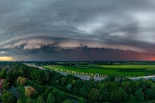 Nieuwegein shelfcloud