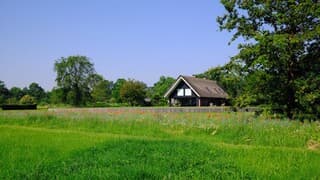 Goede zonwering van buiten om je huis koel te houden