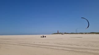 Zonovergoten en winderig op Texel!