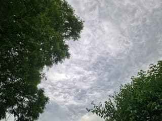 Vreemde wolken