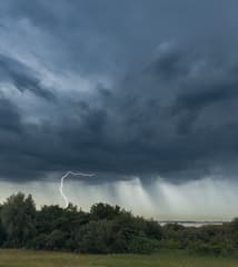 Onweer boven het Grevelingenmeer 