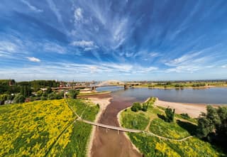 Landschap en stad in een foto