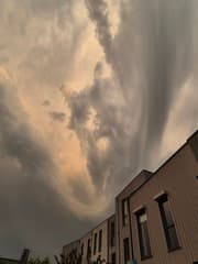 Spectaculaire shelf cloud 27 juni 2026. 