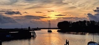 Zonsondergang aan het Reitdiep 