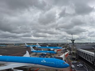Bewolkt op Schiphol 
