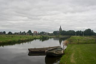 Bootjes in vaart bij Nes