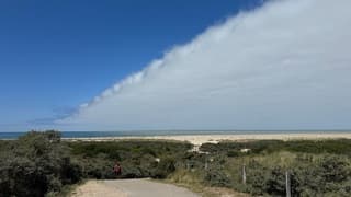 Shelf cloud bij Verklikkerplaat bij Renese
