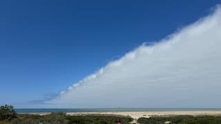 Shelf cloud bij Verklikkerplaat bij Renese