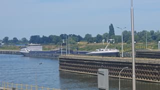sluis sambeek 