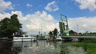 Zon en wolken 
