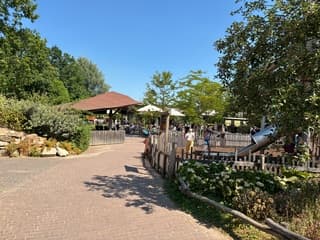 De eerste dag van de zomervakantie In de vakantie naar GaiaZOO in Gemeente Kerkrade geweest met de nieuwe fotoboek echt gaiazoo fan