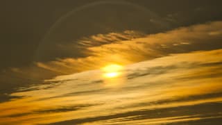 (Halo?) zonsondergang 