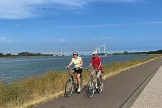 Sluiers fietsers Nieuwe waterweg