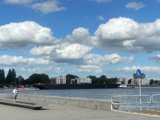 Mooie wolken boven het IJ
