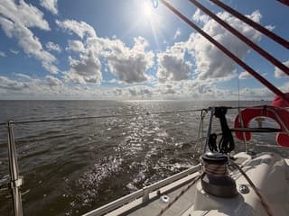 Onstuimig weer, mooie plaatjes.