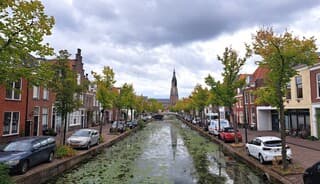 Grijs boven Delft