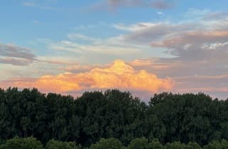 Heel even staat de lucht in brand