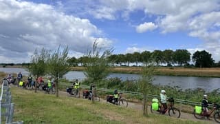 Wachten op het pontje