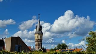 Zon en wolken 