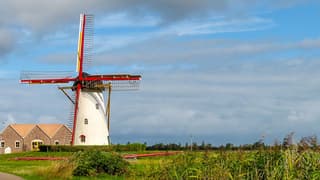 Mix van zon en wolken, een vrij krachtig zuidwestenwind