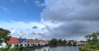 Linjs blauw,  rechts grijs