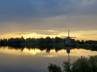 de Broekdijk molen in Warmond 