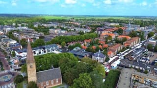 Zon en wolken wisselen elkaar af in Heemskerk 