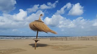 Windkracht 5-6 op het strand