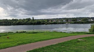 Een regenachtige dag in Eijsden 