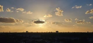 Wolkje voor de zon