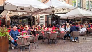 Vrij zonnig en lekker terrasweer
