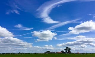â€ªWolken en windveren om 11.00 uur â€¬