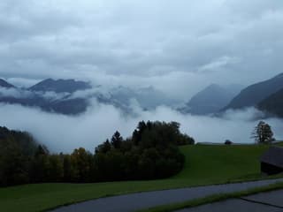 Boven de wolken uit. 