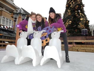 Schaatsen ondanks de hoge temperatuur