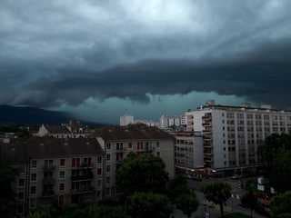 Noodweer boven GenÃ¨ve 