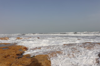 mooi strandweer vandaag ,onbewolkt 17 graden en weinig wind