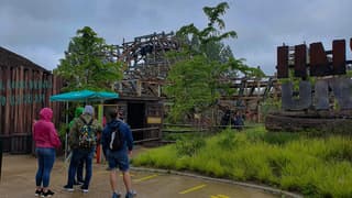 Regenachtig weer in Walibi Holland, Biddinghuizen, om 11 uur