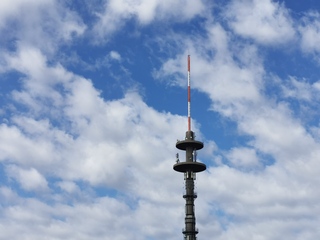 Wolken en blauwe lucht in Krefeld duitsland