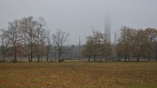 Toren in de mist