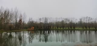 Ook over de grens was het grijs en nat 