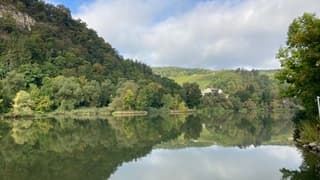 Windstil boven de Main bij Karlstadt.